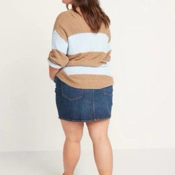 OLD NAVY | Denim Skirt - Picture 4 of 10